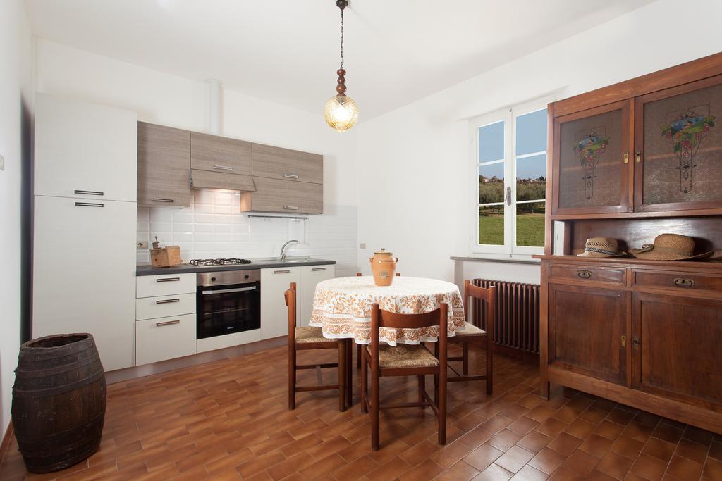 La Fattoria Guest House ซานตาคันเจโล ดิ โรมาญญา ภายนอก รูปภาพ